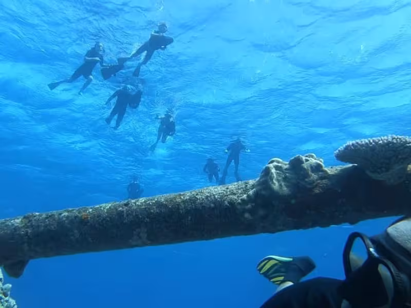 Ariki Adventures Shipwreck Sea Scooter Tour Group