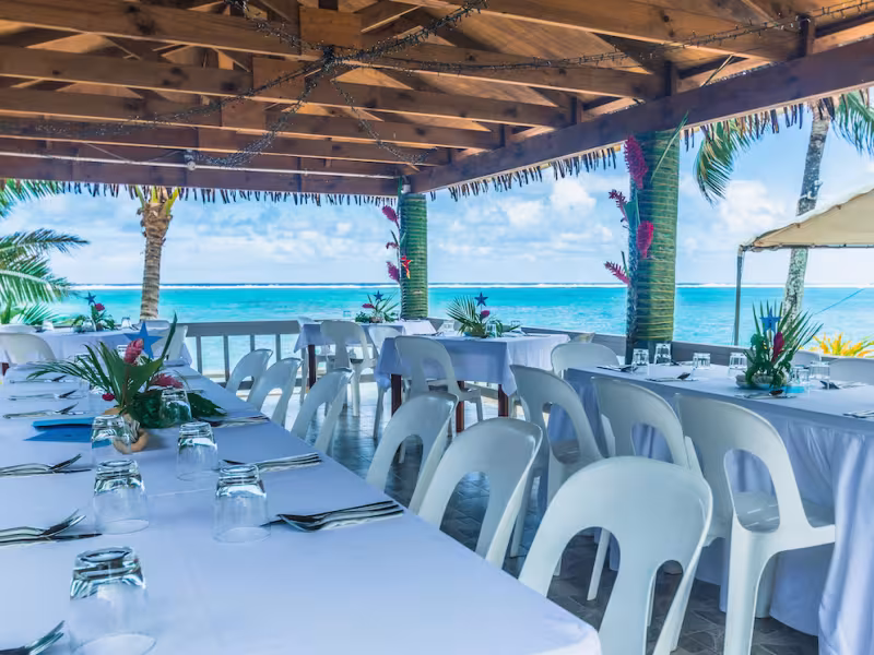 Dining in the beach hut at Moana Restaurant and Bar