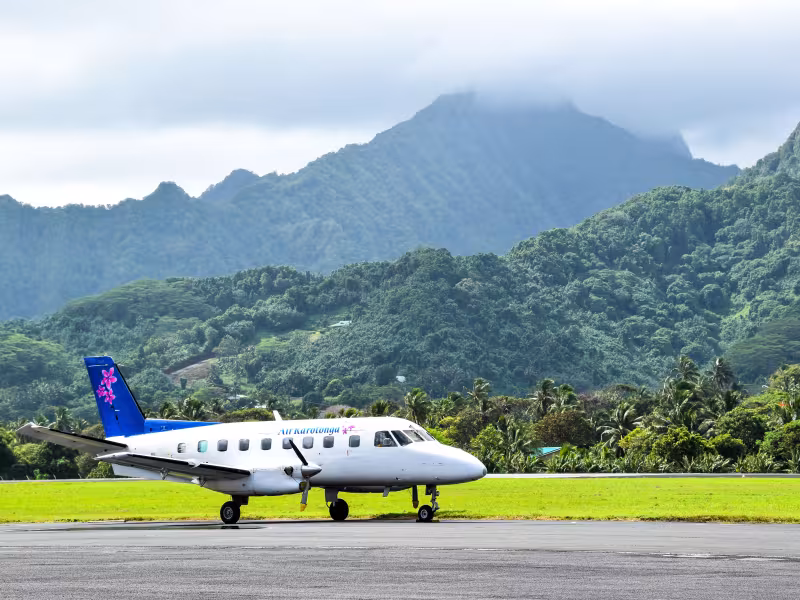 Air Rarotonga Airplane 